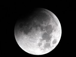 Los visitantes podrán presenciar espectáculos y disfrutar del ambiente romántico de la luna llena. EFE  /