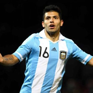 Agüero confía en adaptarse al futbol inglés
