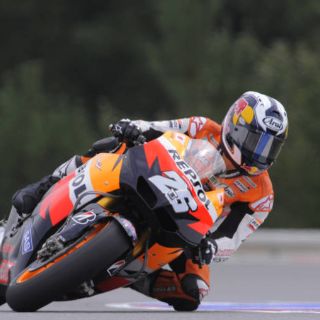 Dani Pedrosa, líder en los entrenamientos libres