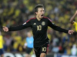 El 'Cubo' Torres fue el autor del primer gol de México por la vía penal. REUTERS  /