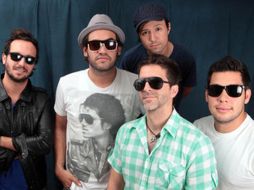 La banda de rock subrieron la temperatura y el ambiente en el centro de espectáculos 'Bulldog'. EL UNIVERSAL  /