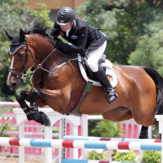 Alberto Michán sigue dominando el selectivo panamericano de salto