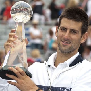 Djokovic también reina en Montreal