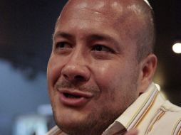 Enrique Alfaro resalta el funcionamiento del ChivaBarrio, centro deportivo construido para las familias del municipio. A. HINOJOSA.  /