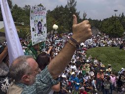 Javier Sicilia encabezó hoy otra marcha del Movimiento por la Paz con Justicia y Dignidad. AFP  /