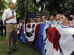Según una encuesta diaria, sólo el 20% de los votantes 'aprueba firmemente' la gestión de Obama y el 42% la desaprueba. EFE  /