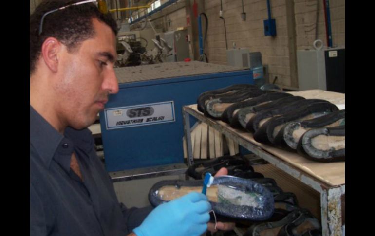 Pegamento a base de agua para la industria del calzado | El Informador