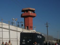 La autoridades están en alerta permanente para mantener el control al interior de los reclusorios. ARCHIVO  /