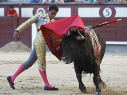 El mexicano fue padrino de la confirmación de alternativa del español Francisco José Palazón. EFE  /
