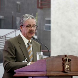 Critica director de Hospital Civil estrategia federal contra obesidad