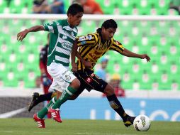 Acción del partido entre Santos Y Real España en Torreón. MEXSPORT  /