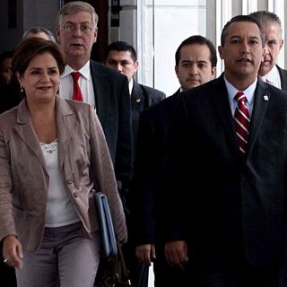 Blake justifica la presencia de agentes de EU