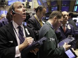 Confían en que las inversiones del sector privado logren evitar una contracción mayor. AP  /