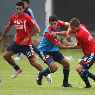 Luis Michel ya trabaja con Chivas