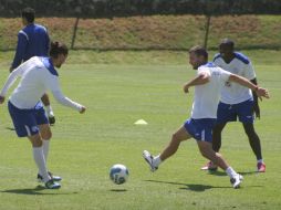 Jugadores de Cruz Azul, durante sesión de entrenamiento en su cancha de la Noria Xochimilco. NOTIMEX  /