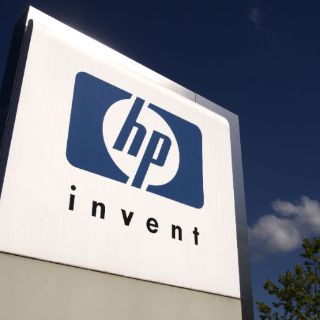 Acciones de HP se hunden tras incertidumbre económica