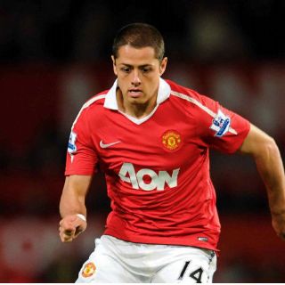 'Chicharito' vuelve a los entrenamientos con el ManU