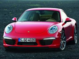 Los acabados de lujo del 911 desatarán la polémica entre los puristas. ESPECIAL  /