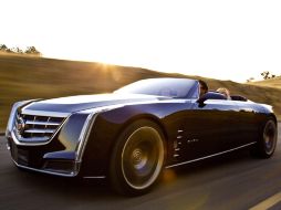 Las subastas tampoco se harán esperar, con autos como el “viejo” concepto de Ford, el Shelby GR-1 de 2004. ESPECIAL  /