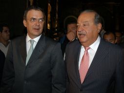 Carlos Slim acumula una fortuna de 74 mil millones de dólares según Forbes. ARCHIVO  /