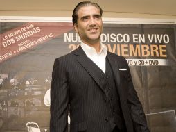 Fernández agotó las entradas para el concierto de hoy en el Gran Salón de Corferías. NTX  /