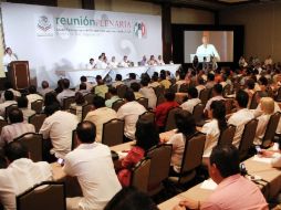 Los priistas se reunieron desde el pasado jueves. NTX  /