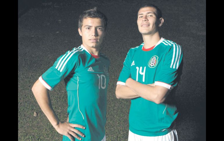 El éxito de Enríquez (der.) contrasta con la falta de gol que tuvo Érick Torres con el Tricolor Sub-20. MEXSPORT  /