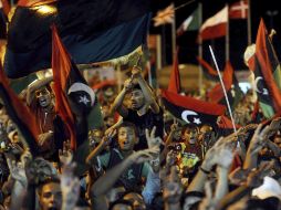 El régimen de Gadhafi parece estar a punto de derrumbarse tras la toma de Trípoli por parte de los rebeldes. EFE  /