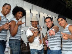 Merenglass se encuentra promocionando su más reciente material discográfico ‘ííLlegó papá!!’. NTX  /