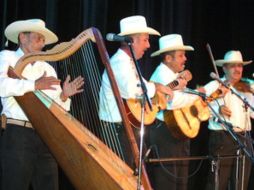 El mariachi tradicional se distingue por no utilizar trompetas. ARCHIVO  /