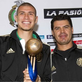 Enríquez relata su experiencia en Colombia