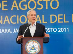 Guzmán Pérez Peláez, anunció a los oficiales el incremento salarial a partir de la segunda quincena de agosto. S. NÚÑEZ.  /