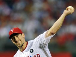 El abridor zurdo de los Filis de Filadelfia, Cliff Lee, lanzó por espacio de siete entradas, y ponchó a siete enemigos. AFP  /