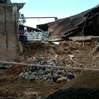 Muere un trabajador sepultado