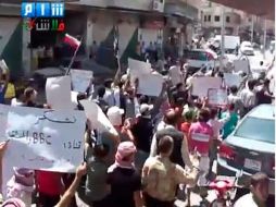 Numerosas manifestaciones se han desencadenado para exigir seguridad a los civiles por parte del régimen de Assad. EFE  /