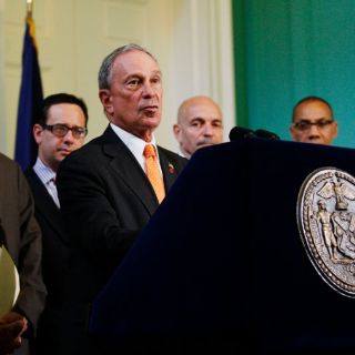 Preparada Nueva York para evacuar a población si golpea huracán 'Irene'