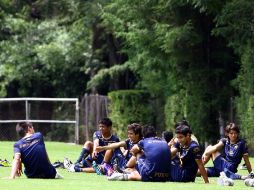 Jugadores de Pumas, durante sesión de entrenamiento. MEXSPORT  /