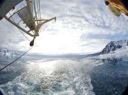 Los científicos temen que en pocas semanas se bata el récord de pérdida de hielo de 2007. EFE  /