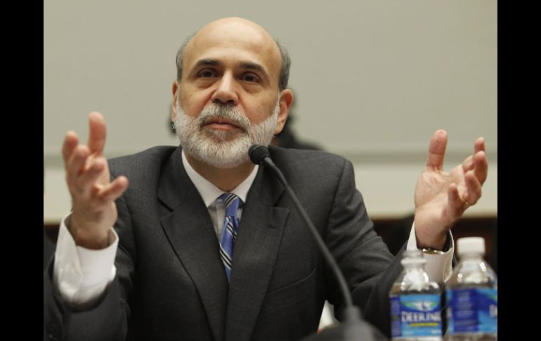 Inversores neoyorquinos aguardaban el anuncio de Ben Bernanke desde el lunes. AP  /