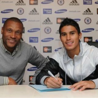 Oficial, Ulises Dávila firma con el Chelsea