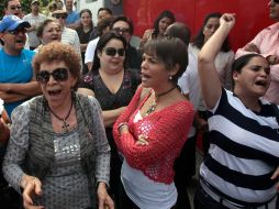 Los vecino de Providencia manifestaron su desaprobación a los bares y antros que se han multiplicado en esa zona. A. HINOJOSA  /