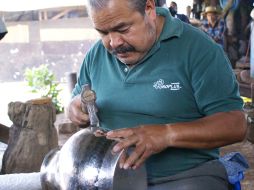 Abdón Punzo, uno de los artesanos más representativos de Santa Clara del Cobre. N. GUTIÉRREZ  /