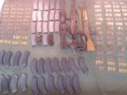 Armamento asegurado por la Sedena. EL INFORMADOR  /