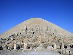 El monte Nemrut se halla en una zona de frías temperaturas en invierno y muy calurosas en verano. EFE  /