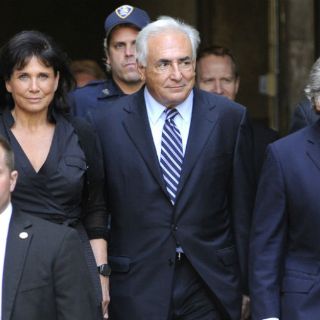 Strauss-Kahn se reúne con Lagarde y se despide del FMI