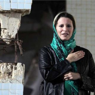 Rebeldes buscarán extradición de familia Gadhafi de Argelia