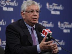 David Stern, comisionado de la NBA, se mostró decepcionado por la postura de los jugadores en torna a la crísis laboral.AP  /