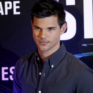 Taylor Lautner ya está en México
