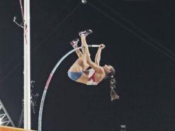 Lo más alto que pudo saltar la atleta rusa Yelena Isinbayeva fueron 4.65 metros, y con esa marca le alcanzó para el sexto sitio. AP  /