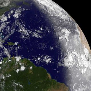 Tormenta tropical Katia se convertiría en huracán en Atlántico